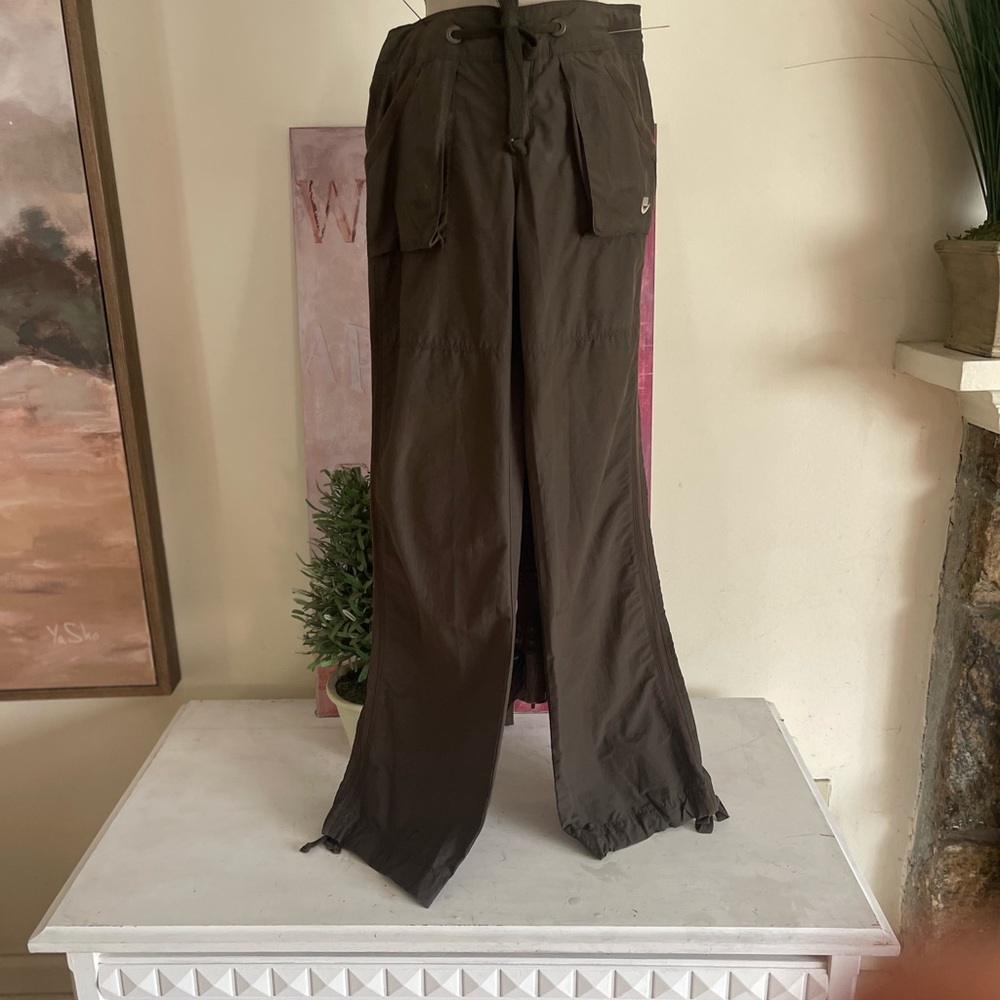 Nike Women's Olive Green Cargo Pants